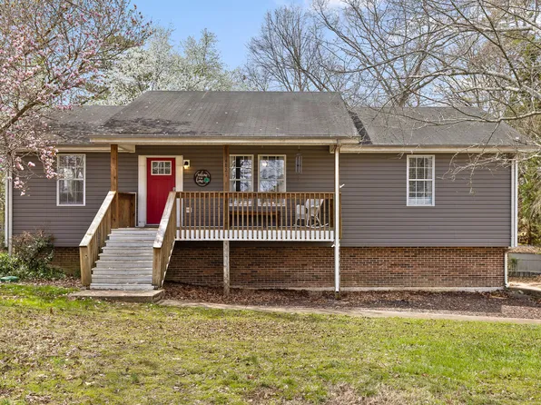 4821 Montcrest Dr, Chattanooga, TN 37416