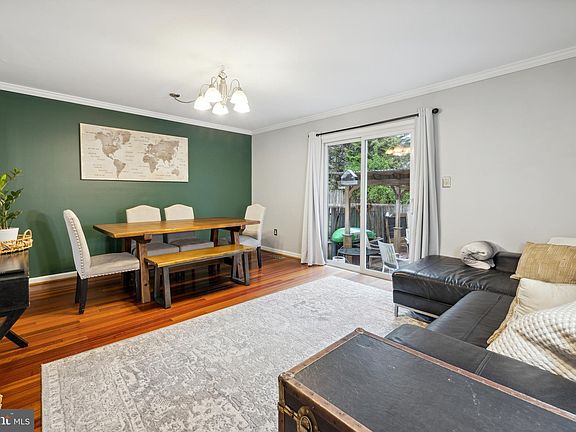 3rd image of 14633 Keeneland Cir