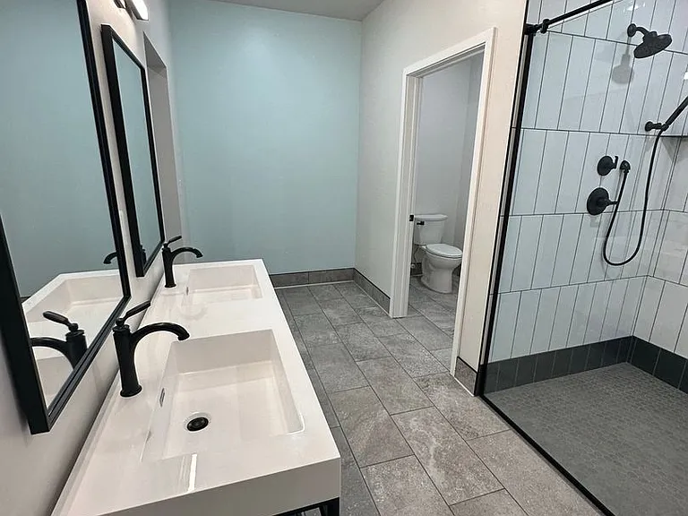 116 W Main St — Photo 9