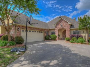 404 Magazine Ct, Bossier City, LA 71111