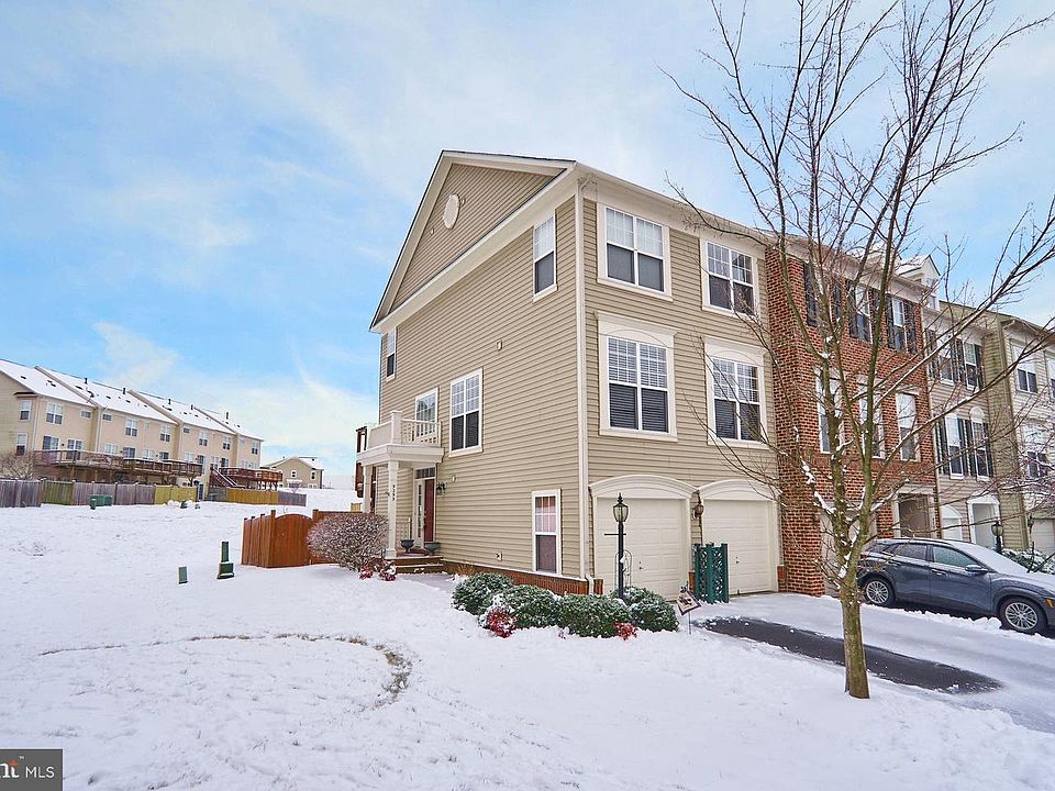 1st image of 9295 Alvyn Lake Cir