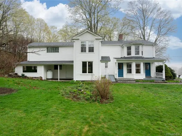 657 Oxford Road, Oxford, CT 06478
