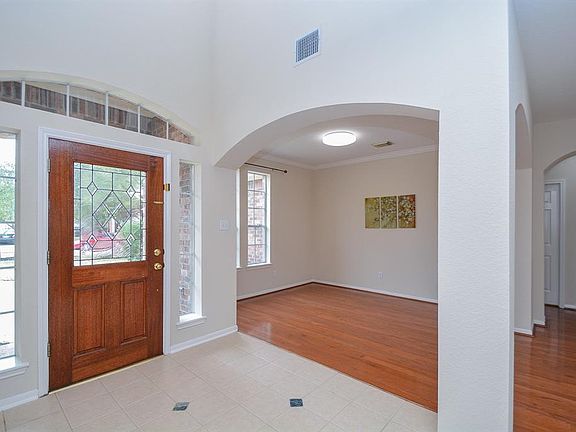 5th image of 4714 Schiller Park Ln