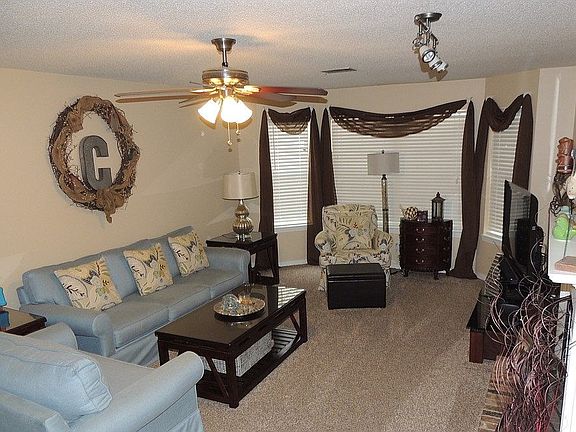 5th image of 133 Bermuda Cir E