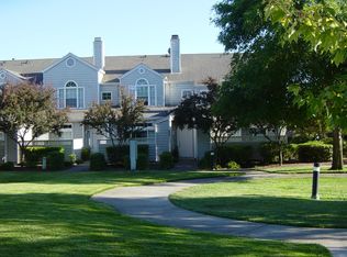 707 W Jasmine Cir, Santa Rosa, CA 95407