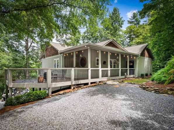 40 Varix Ct, Ellijay, GA 30540