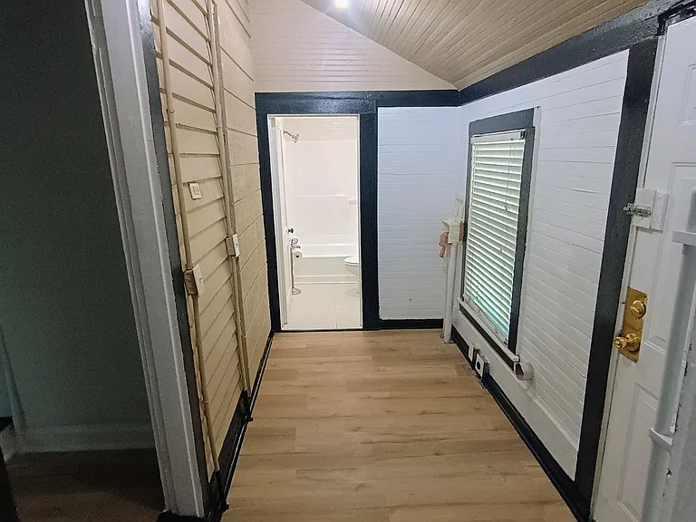 Laundry Room / Exit to Yard