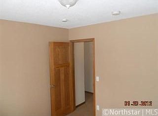 4th image of 21033 National St NE