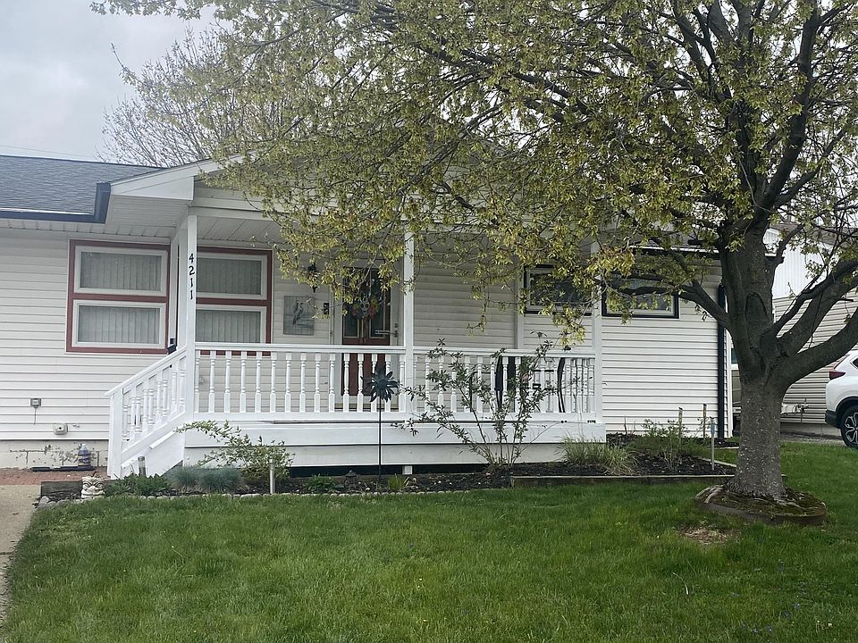 1st image of 4211 Beechgrove Dr