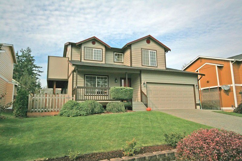 Meticulously maintained one owner home seeks new owners! Recently professionally painted exterior. B