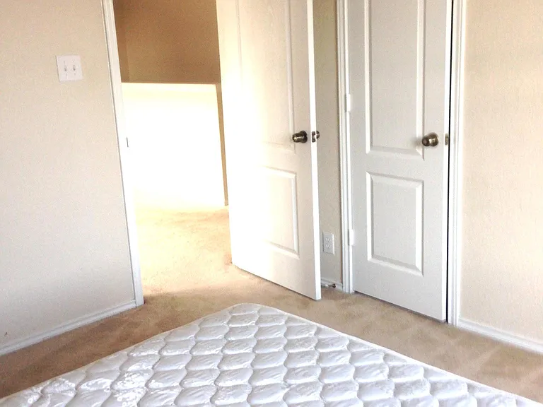403 Amberdale Oak — Photo 15