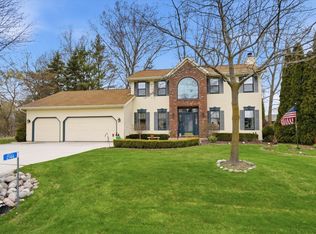 2146 Waverly Ct, Sheboygan, WI 53083