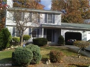 8913 Trapper Ln, Hyattsville, MD