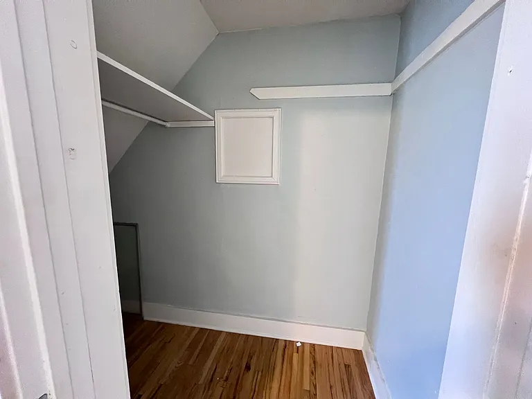 724 Fairview Ave NE — Photo 20