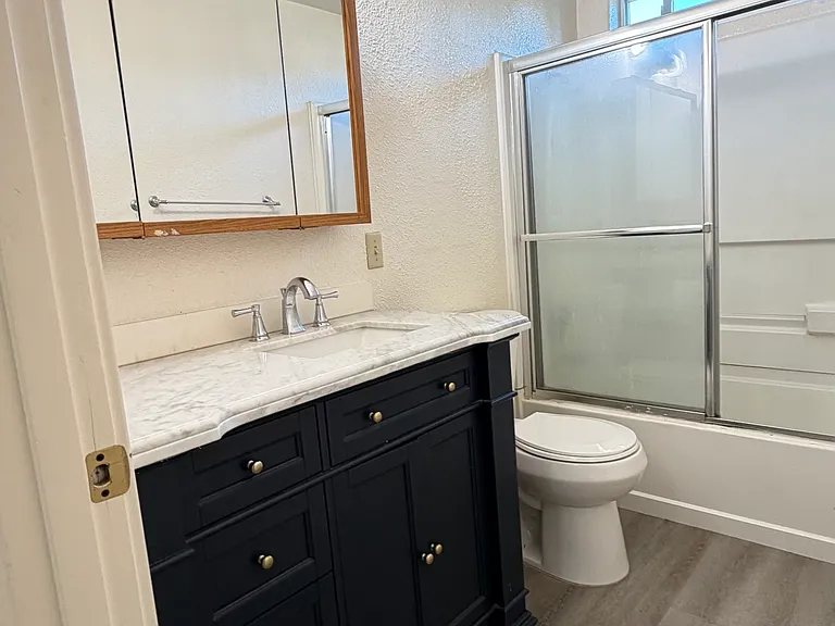 24848 Dunham Rd — Photo 7