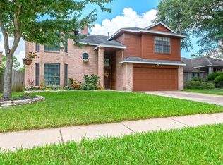 16327 Chimneystone Dr, Houston, TX 77095