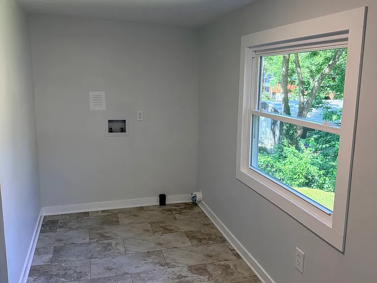 25 Ridge Ave — Photo 13
