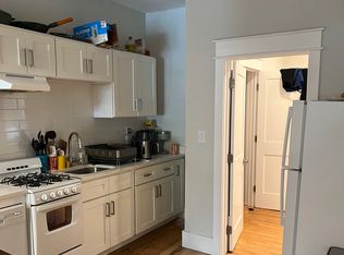 32 Parkvale Ave APT 4, Boston, MA 02134