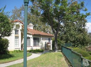 450 Country Club Dr APT E, Simi Valley, CA 93065