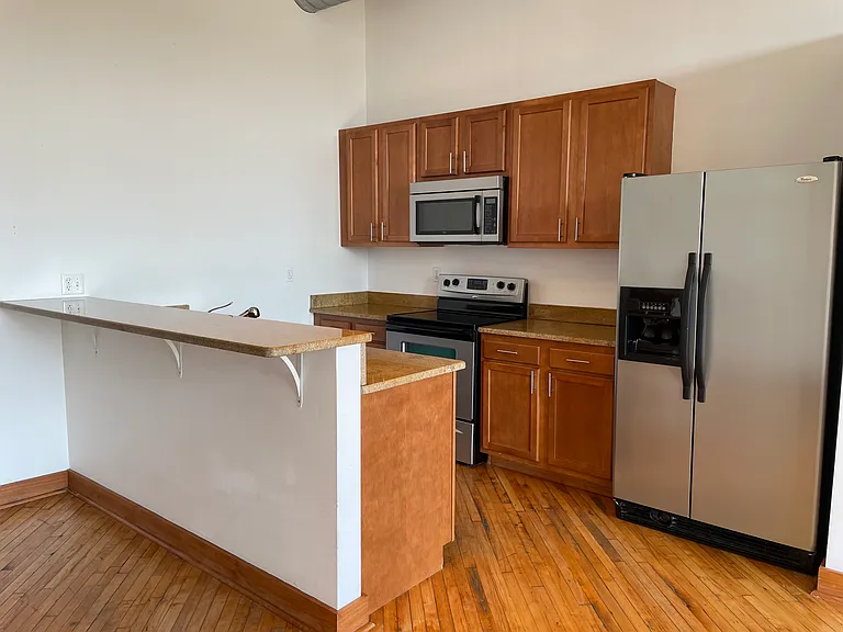 Kitchen freshly painted in white (2023)