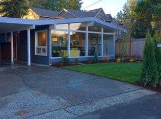 11335 Sand Point Way NE, Seattle, WA 98125