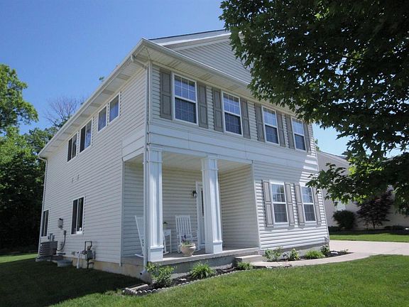 2nd image of 424 N Church Dr