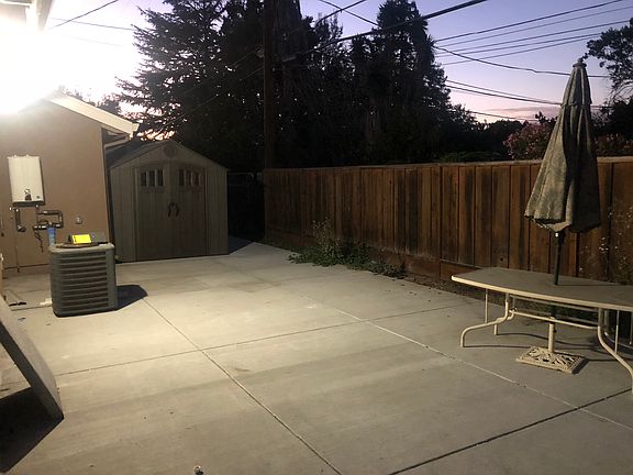 2nd image of 541 Pamlar Ave #2