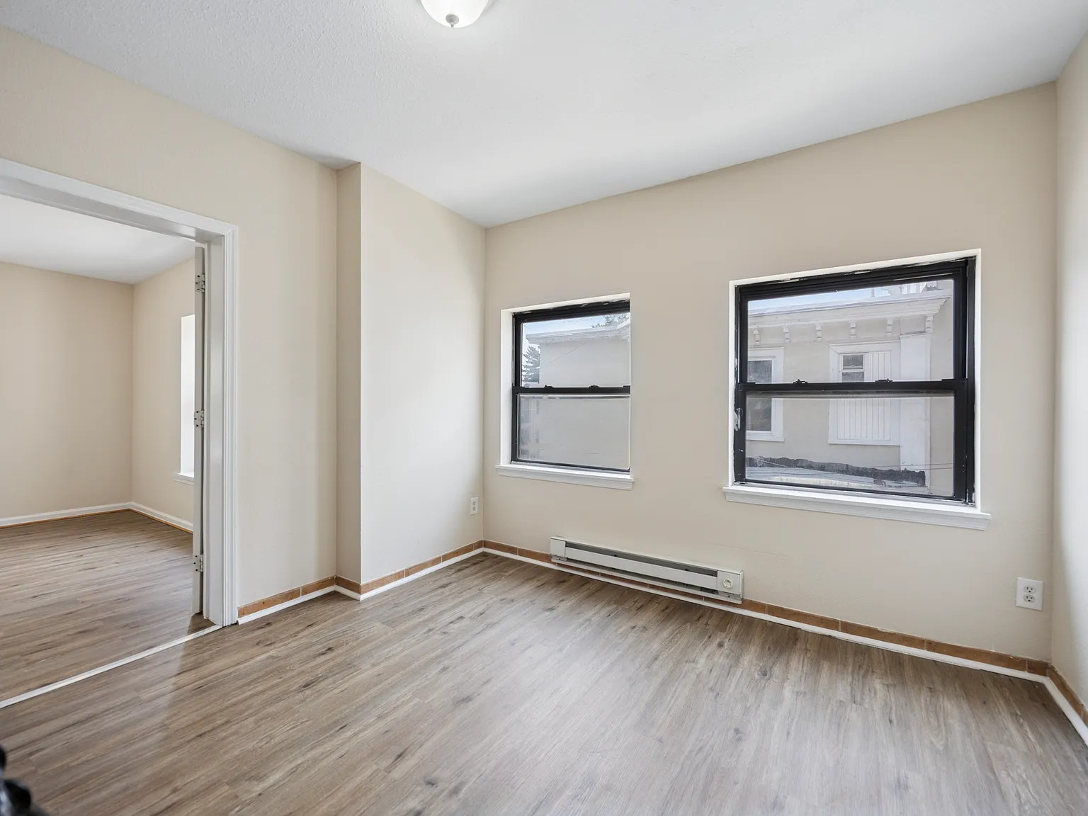 1 bed, 600 sqft, $950 — Photo 3