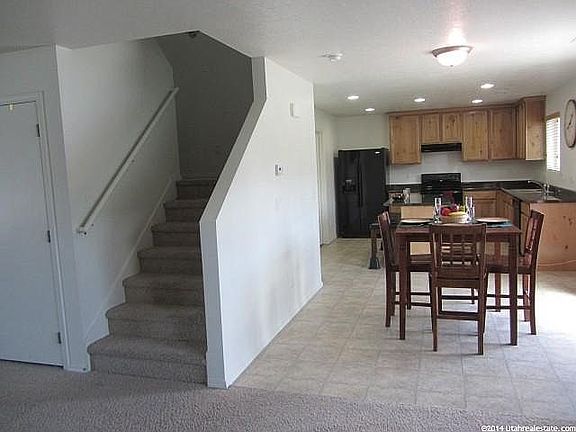 5th image of 5894 N Columbus Cir