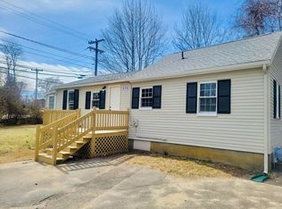 379 Main St, Mashpee, MA 02649