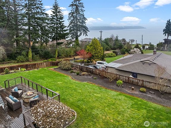 2nd image of 6223 Reid Drive NW