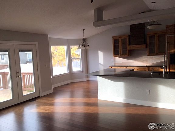 4th image of 1369 Sunset Bay Dr