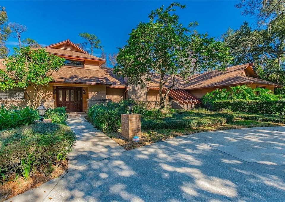 1st image of 2104 Silver Leaf Ct