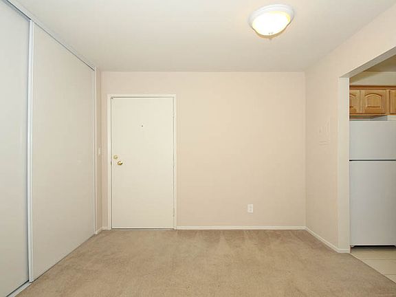 3rd image of 408 Grant Ave APT 202