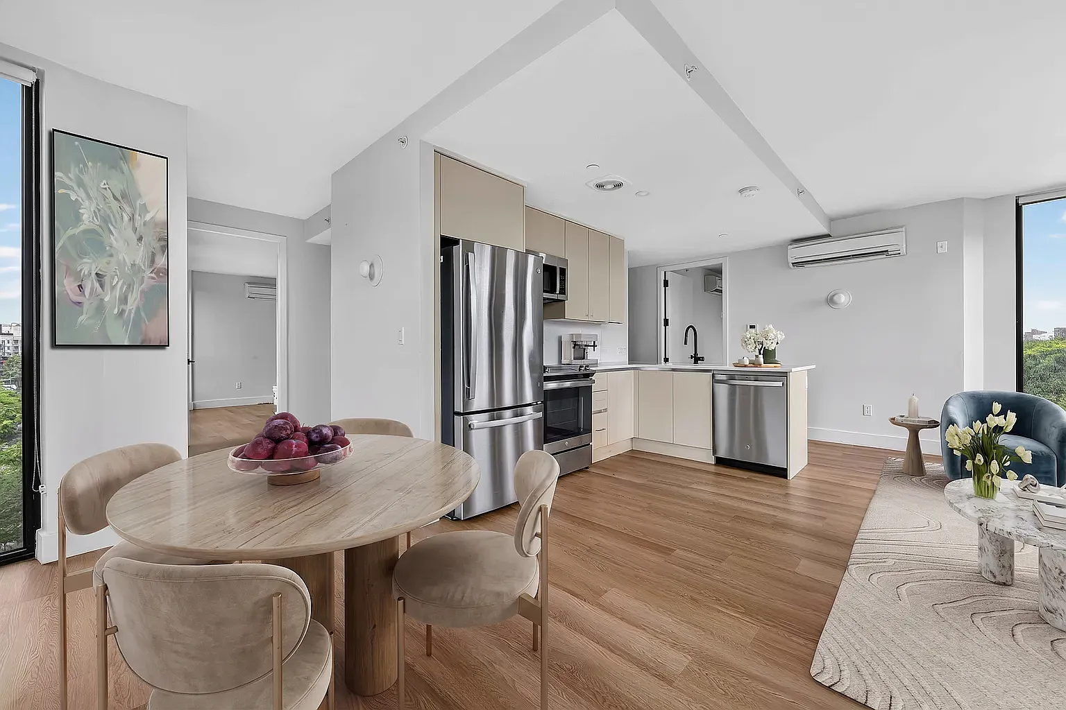 130 Hope Street — Photo 1