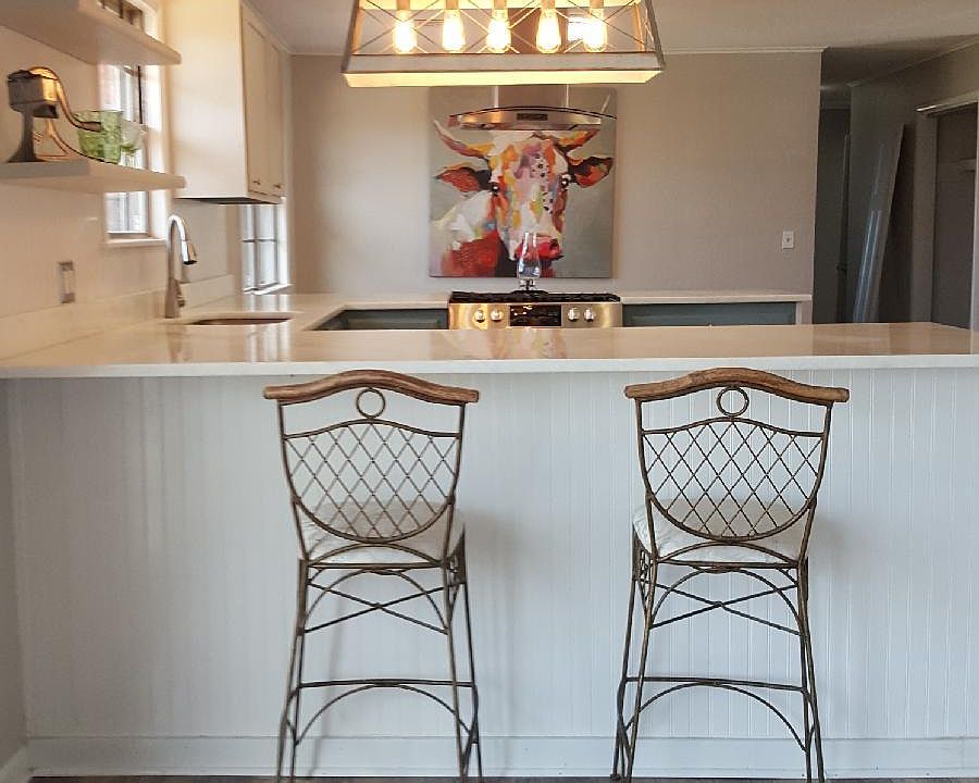 Bar area from den