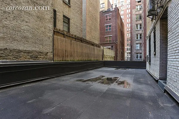 Sold by Corcoran | media 7