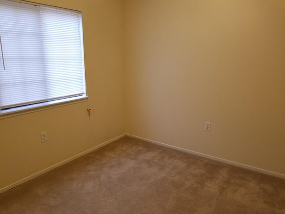 5th image of 1257 Oxford Manor Ct APT 2