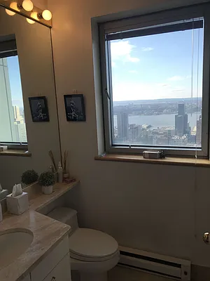 Rented by NY NY Condo, Inc | media 9