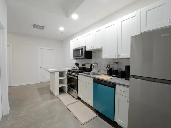 77 Federal St #210, Woonsocket, RI 02895