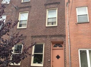 1172 S 10th St #1, Philadelphia, PA 19147