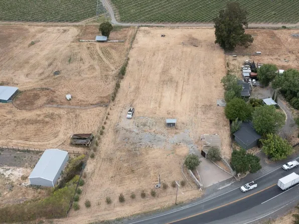 3030 Fremont Drive, Sonoma, CA 95476