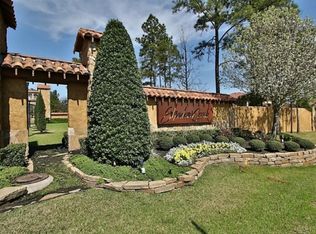 3 E Shadow Crk, Spring, TX 77389