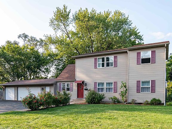2nd image of 738 Loves Park Dr
