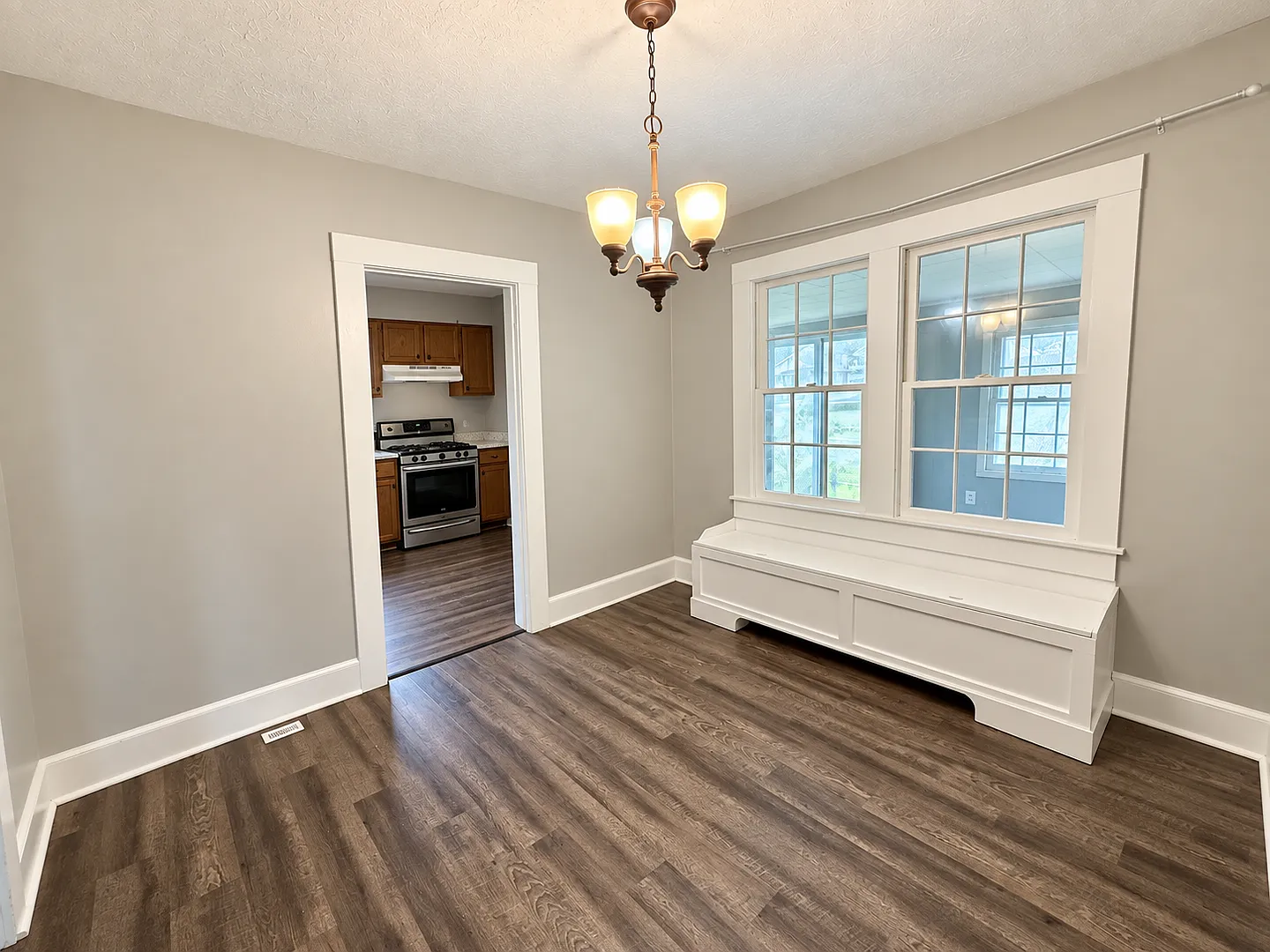 3 Bed / 1 Bath Renovated Home with Detached Garage Kingsport — Photo 4
