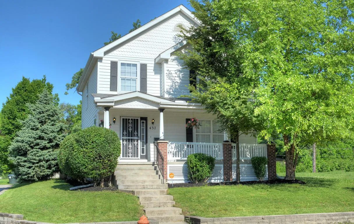 437 Taylor Ave photo 1