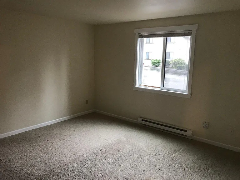 11616 127th Ln NE #B10 — Photo 14