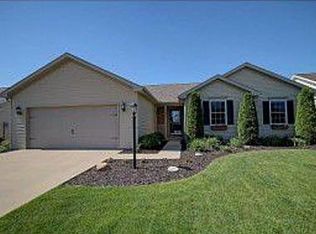 3906 Wild Flower Dr, Champaign, IL