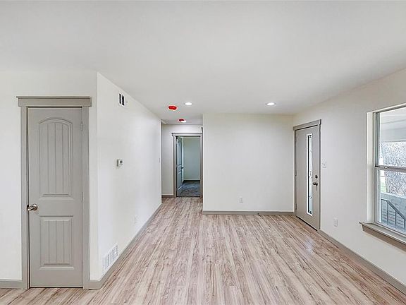 5th image of 403 Avenue C