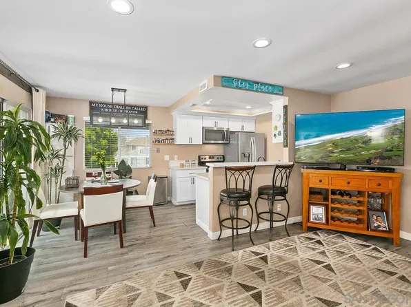 750 Timber Cove Way, Oceanside, CA 92058